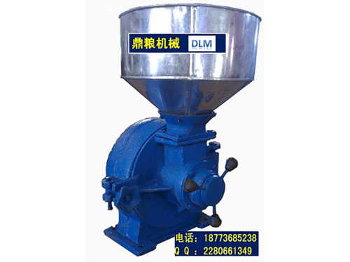 30型磨片式粉碎機(jī)、磨粉機(jī)磨粉機(jī)，磨片式，產(chǎn)量達(dá)1000公斤時(shí),粗細(xì)可調(diào)